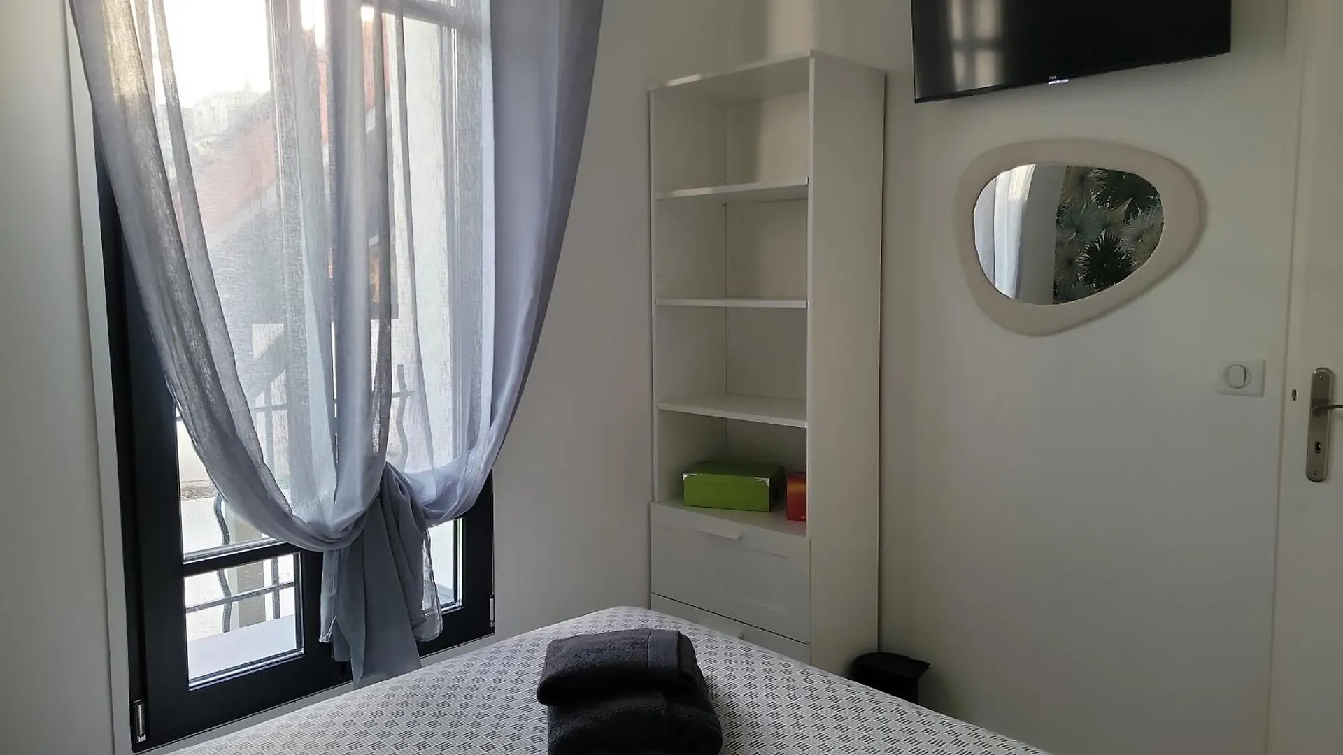 Villa Junon Aulnay-sous-Bois 0*,  France